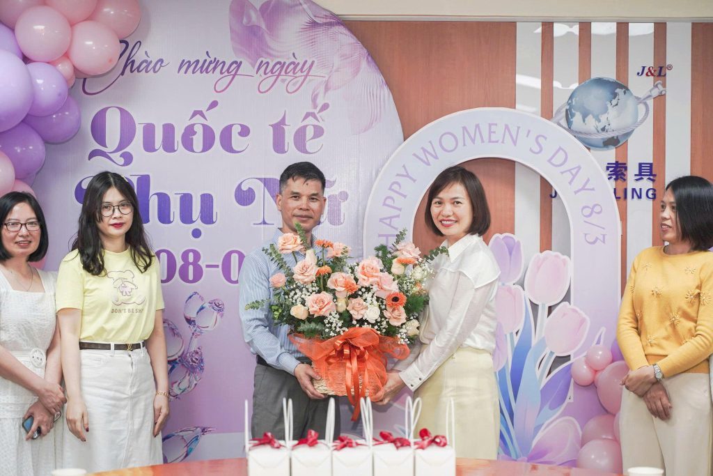 🌸 RẠNG RỠ SẮC HOA – TCE CHÀO MỪNG NGÀY QUỐC TẾ PHỤ NỮ 8/3 🌸